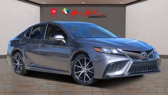 2021 Toyota Camry SE — Sedan — 53,704 mi — League City, TX
