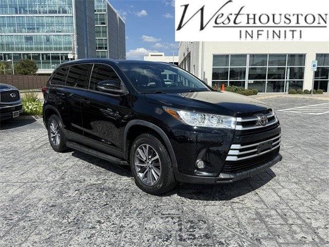 2019 Toyota Highlander XLE — SUV — 99,314 mi — Houston, TX