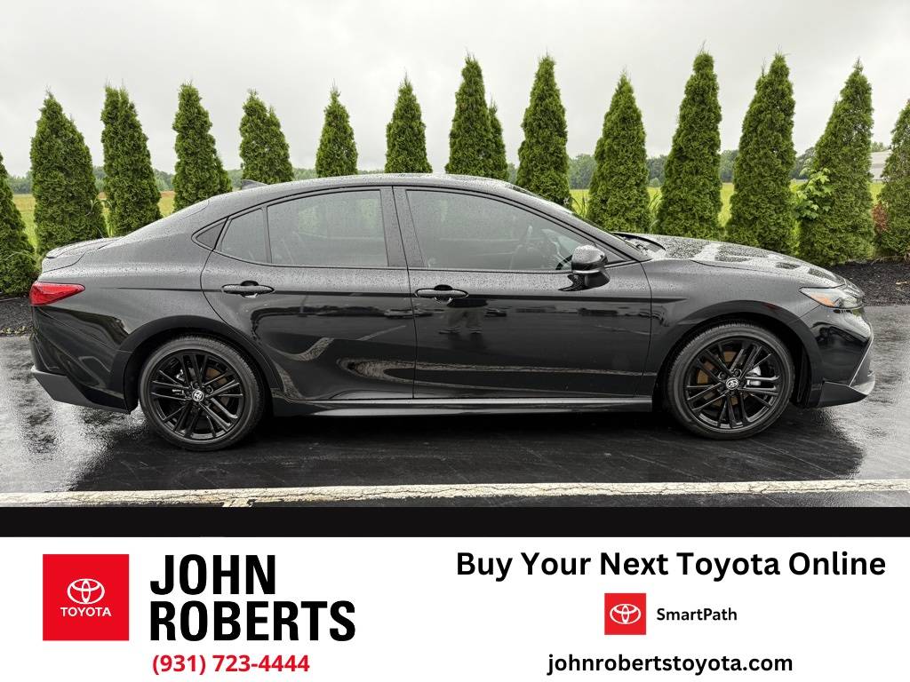 2025 Toyota Camry SE — Sedan — 8,463 mi — Manchester, TN