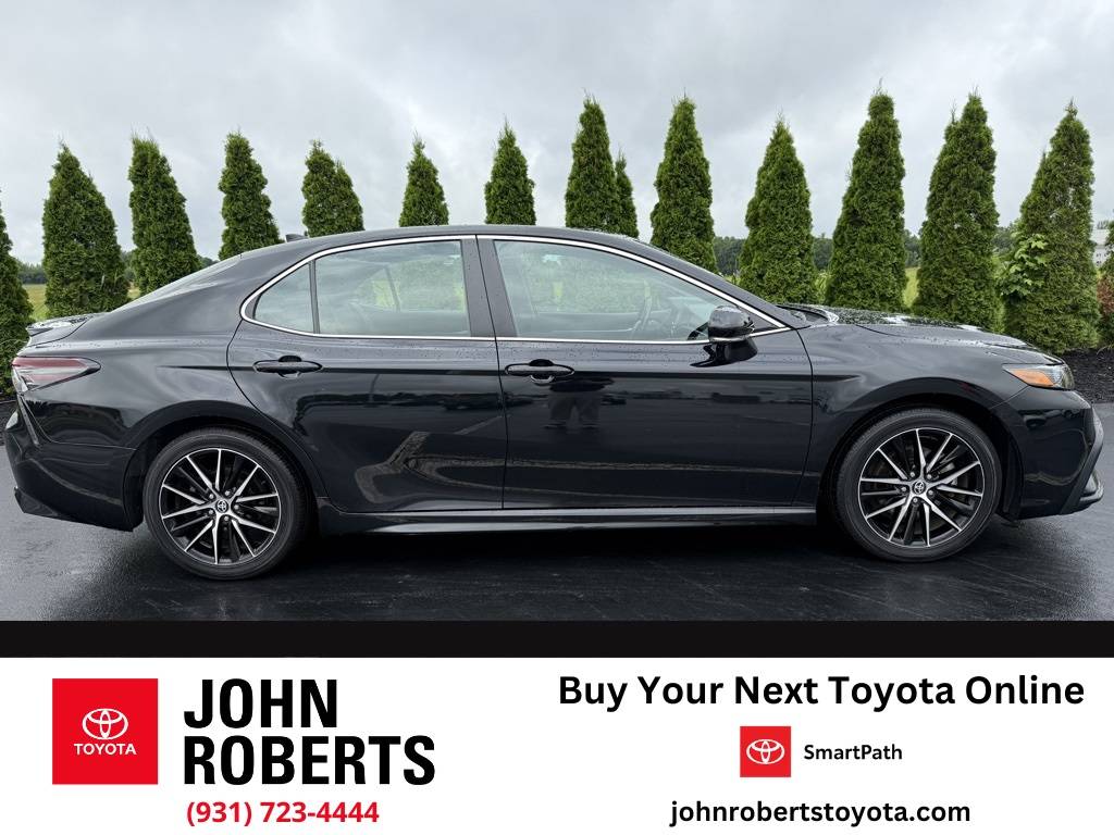 2024 Toyota Camry SE — Sedan — 30,757 mi — Manchester, TN