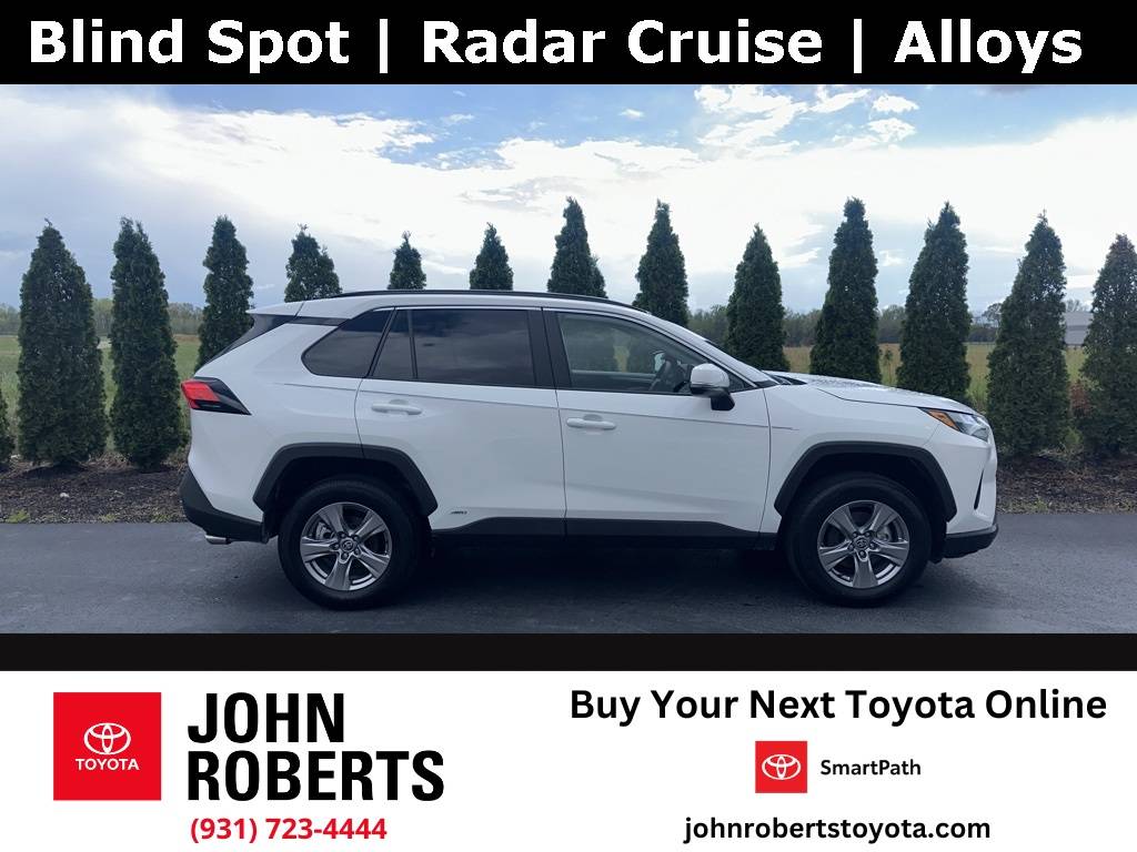 2025 Toyota RAV4 Hybrid XLE — SUV — 585 mi — Manchester, TN