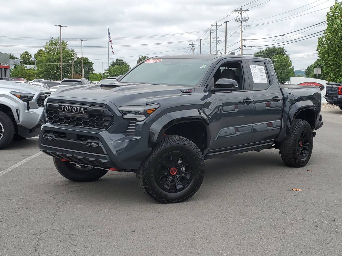 2025 Toyota Tacoma TRD Pro Hybrid — Pickup Truck — 1,049 mi — Gallatin, TN