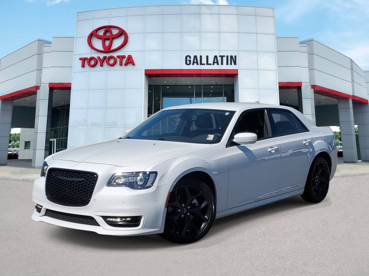 2022 Chrysler 300 Touring L — Sedan — 17,839 mi — Gallatin, TN