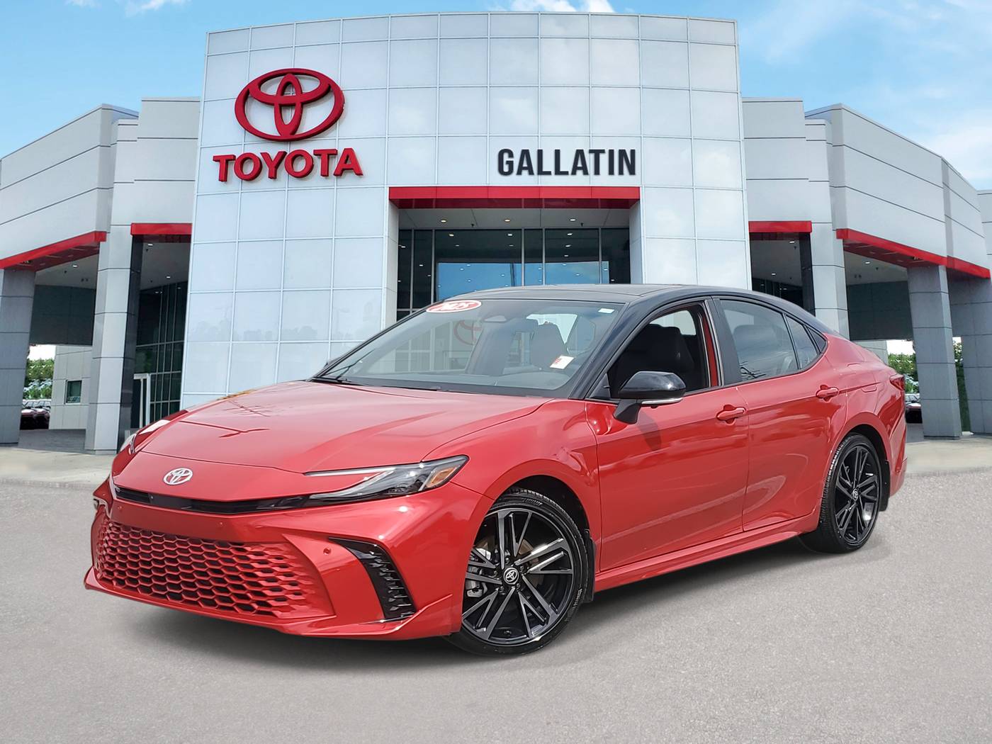 2025 Toyota Camry Hybrid XSE — Sedan — 15,652 mi — Gallatin, TN