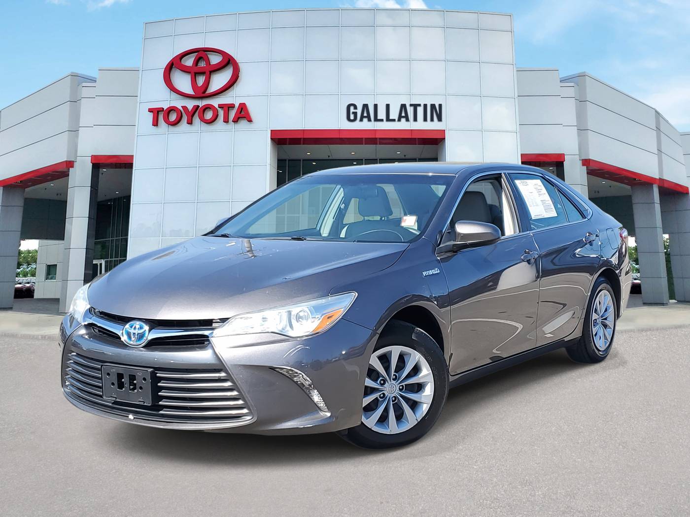 2015 Toyota Camry Hybrid LE — Sedan — 128,982 mi — Gallatin, TN