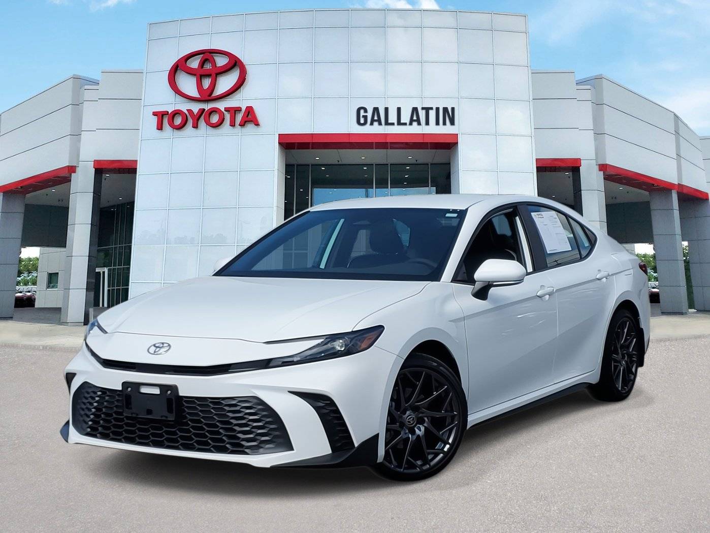 2025 Toyota Camry SE — Sedan — 2,262 mi — Gallatin, TN
