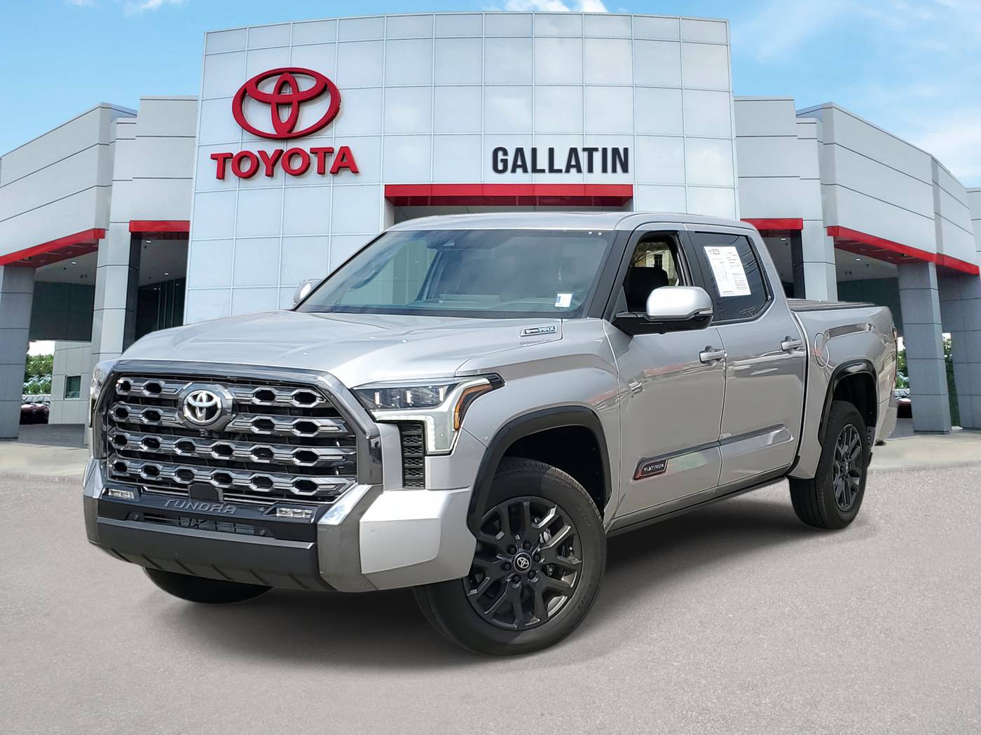 2025 Toyota Tundra Hybrid Platinum — Pickup Truck — 118 mi — Gallatin, TN