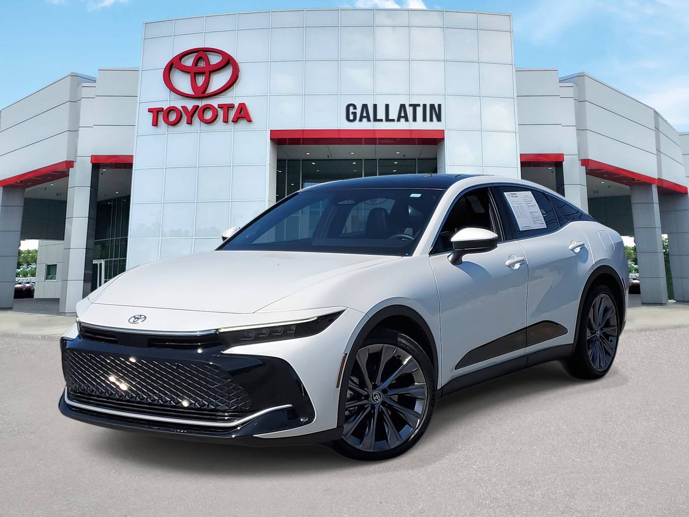 2023 Toyota Crown Limited — Sedan — 7,390 mi — Gallatin, TN
