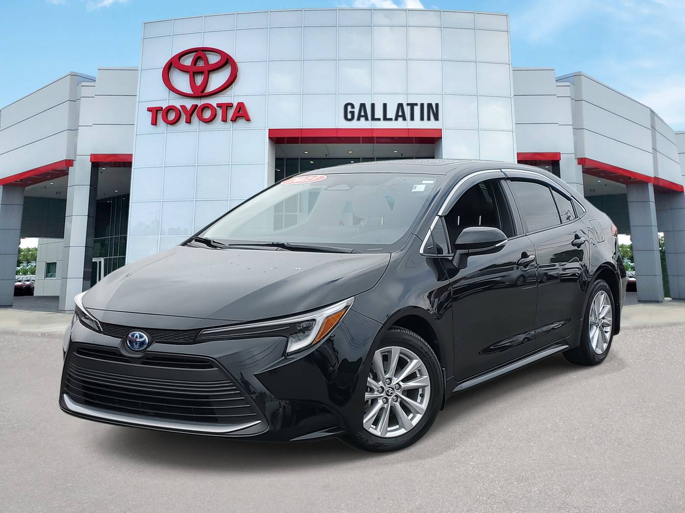 2023 Toyota Corolla Hybrid XLE — Sedan — 14,910 mi — Gallatin, TN