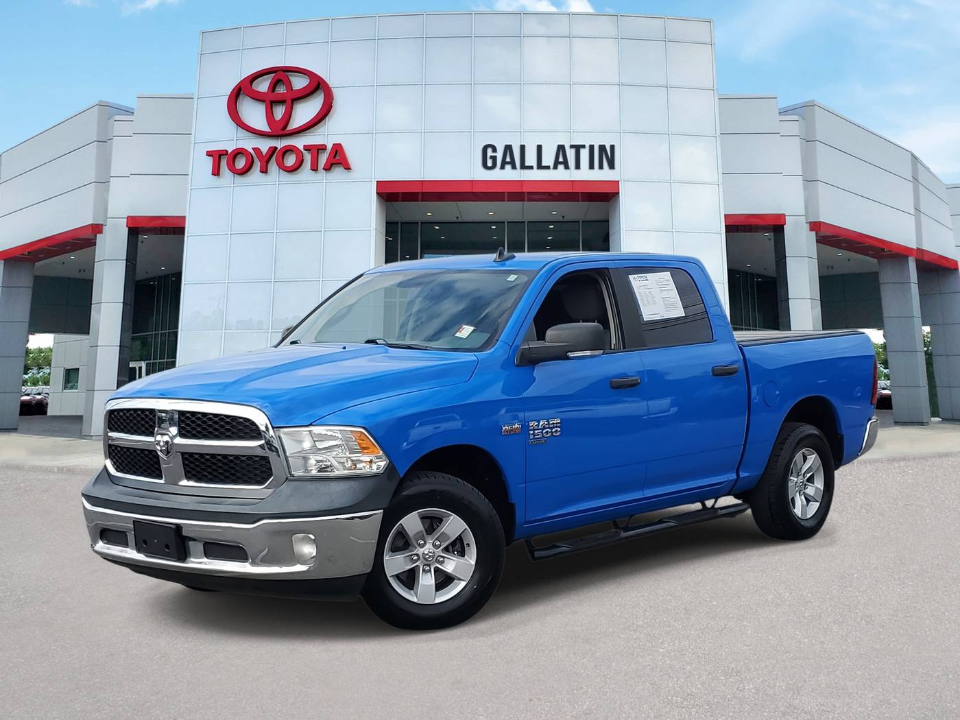 2020 Ram 1500 Classic SLT — Pickup Truck — 140,230 mi — Gallatin, TN