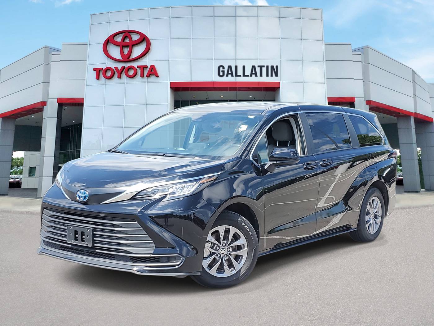 2023 Toyota Sienna LE — Minivan — 61,858 mi — Gallatin, TN