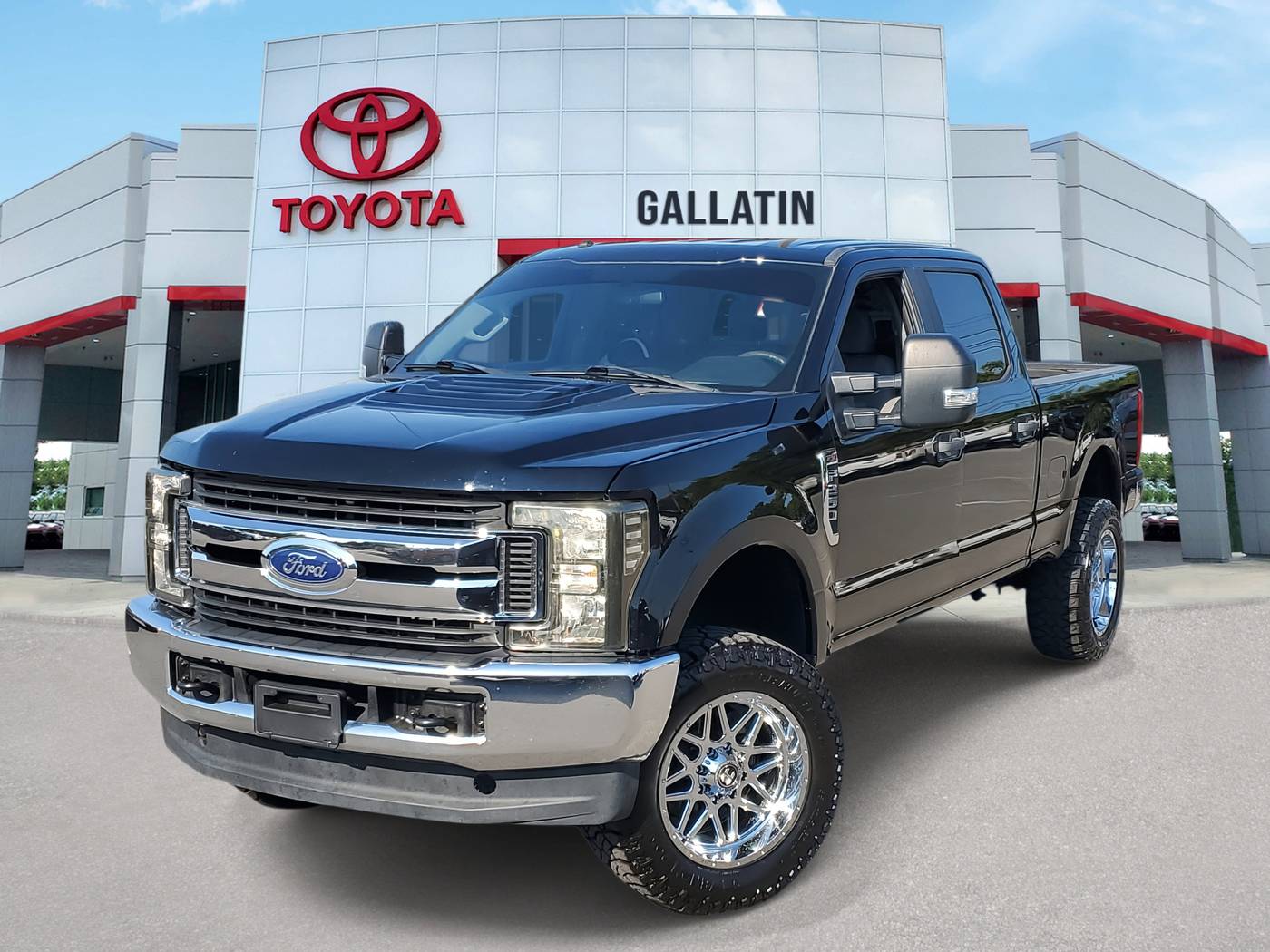 2017 Ford Super Duty F-250 XL — Pickup Truck — 137,411 mi — Gallatin, TN