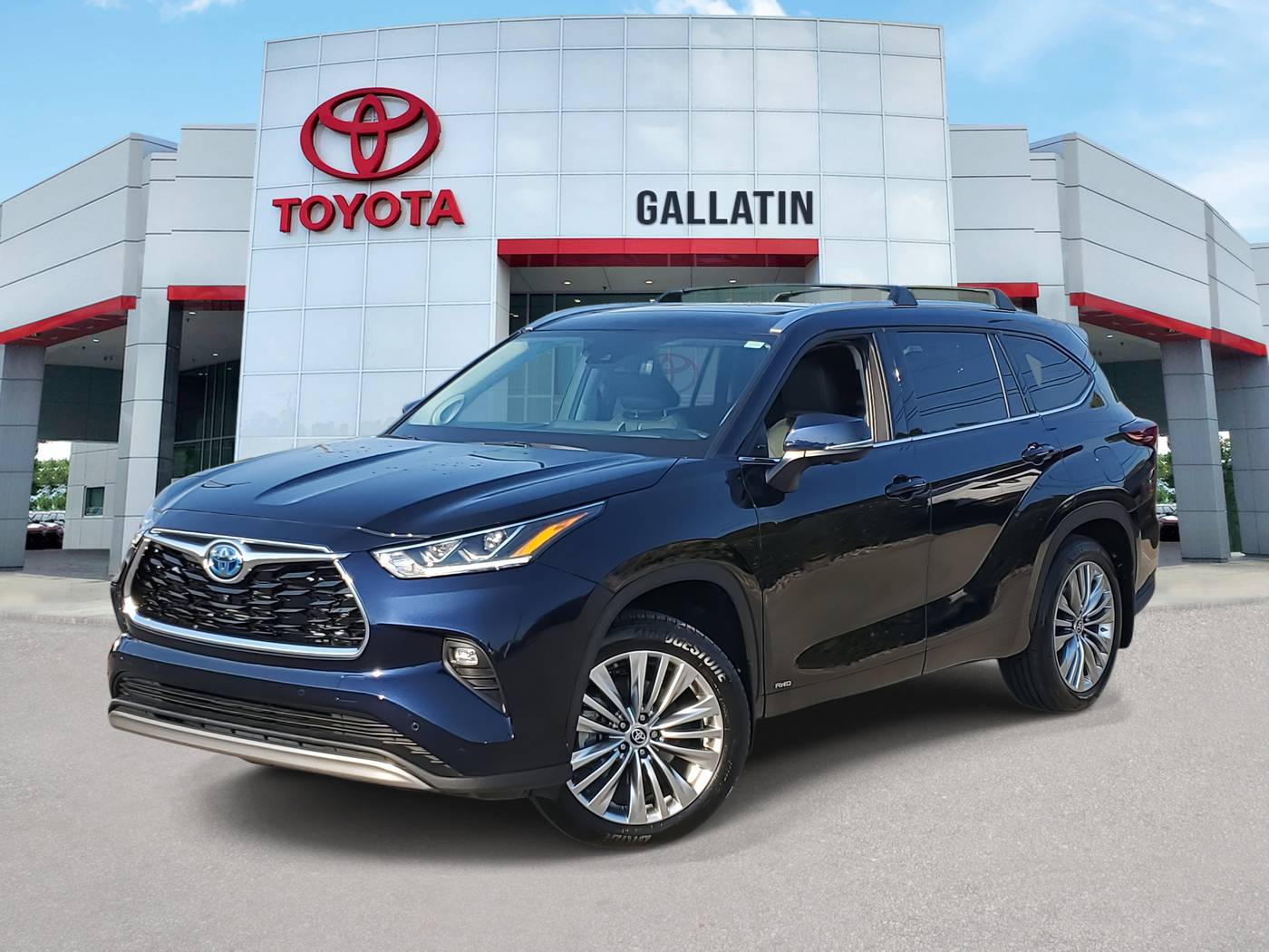 2024 Toyota Highlander Hybrid Platinum — SUV — 6,138 mi — Gallatin, TN