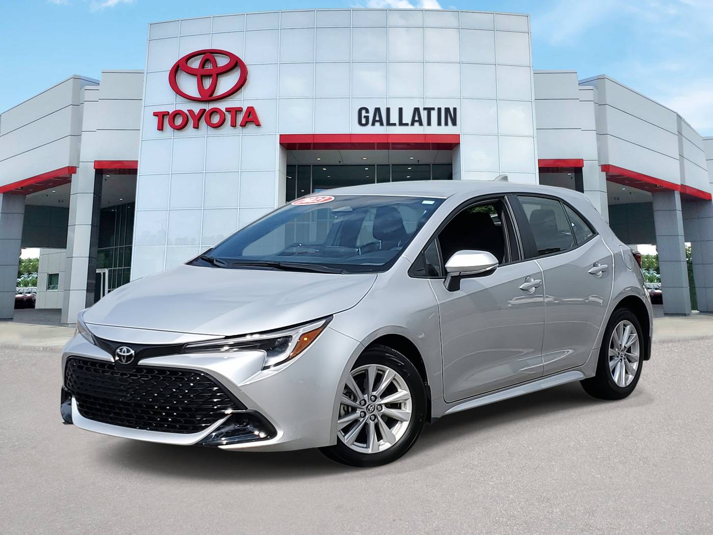 2025 Toyota Corolla Hatchback SE — Hatchback — 14,137 mi — Gallatin, TN