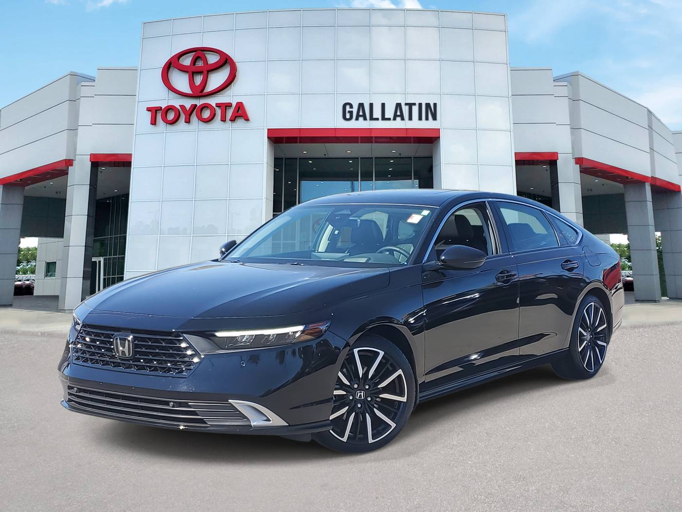 2025 Honda Accord Hybrid Touring — Sedan — 6,755 mi — Gallatin, TN