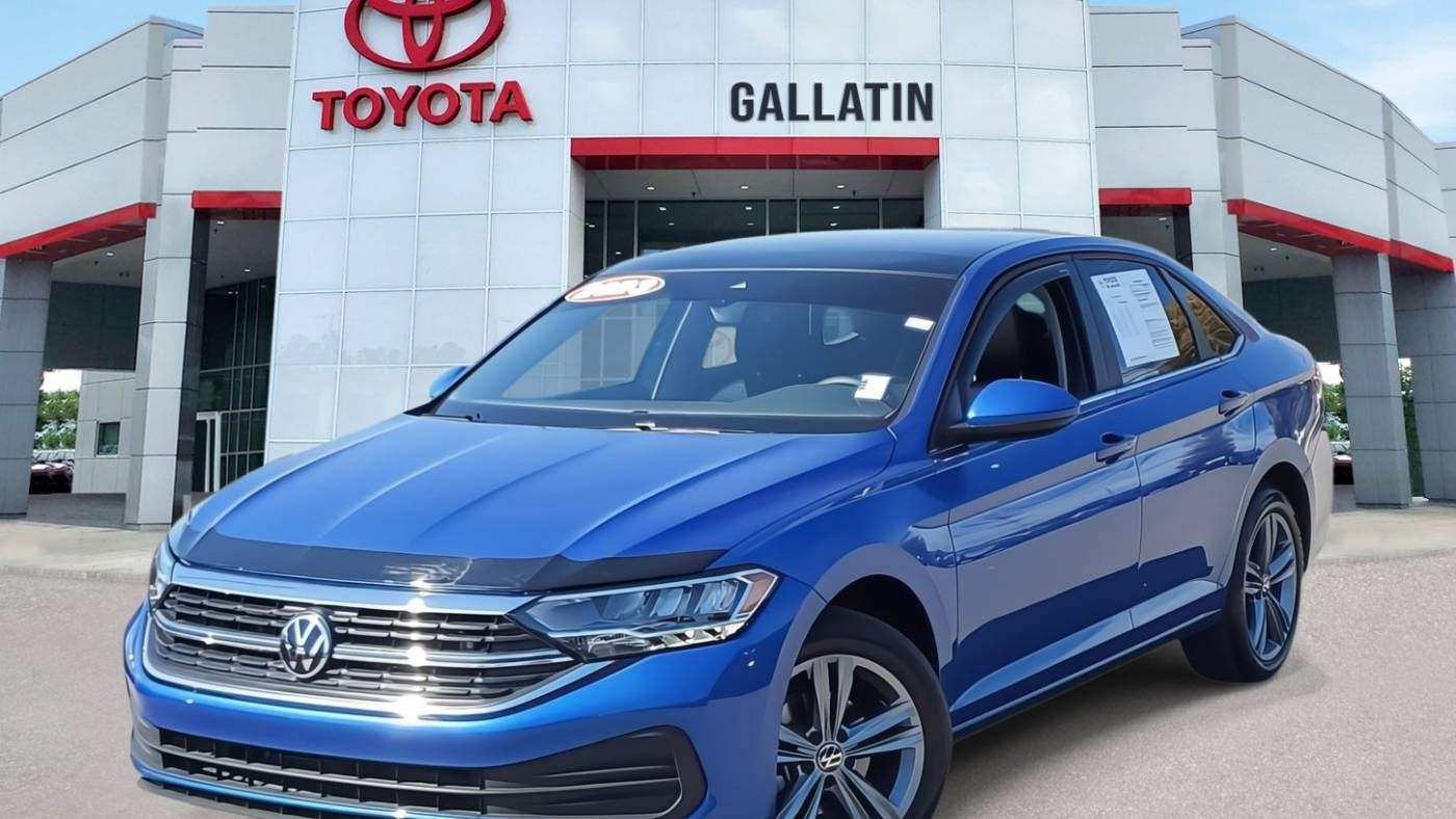 2023 Volkswagen Jetta SE — Sedan — 10,980 mi — Gallatin, TN
