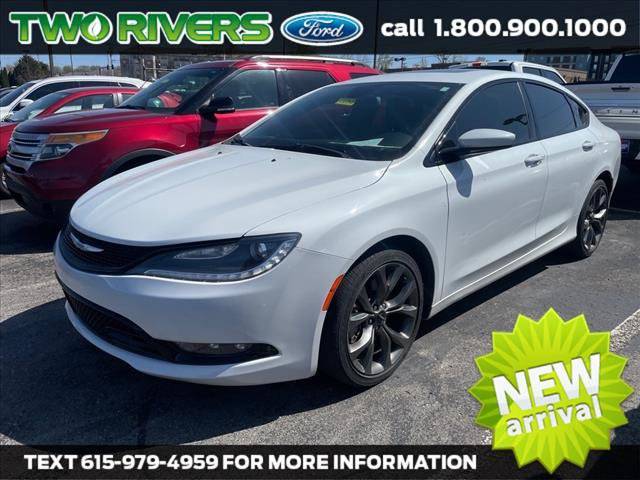 2015 Chrysler 200 S — Sedan — 77,803 mi — Mount Juliet, TN