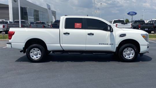 used 2022 nissan titan xd