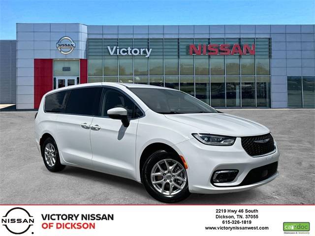2023 Chrysler Pacifica Touring L — Minivan — 66,948 mi — Dickson, TN