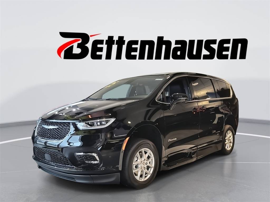 2025 Chrysler Pacifica Select — Minivan — 5 mi — Tinley Park, IL