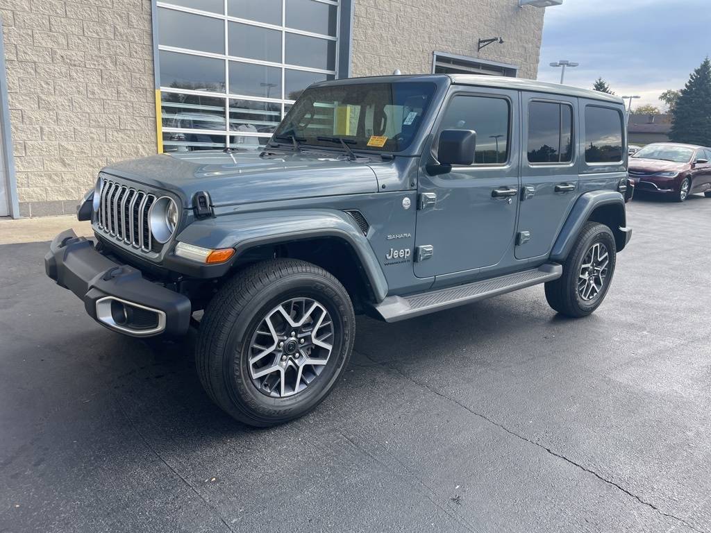 2024 Jeep Wrangler Sahara — SUV — 13,881 mi — Tinley Park, IL