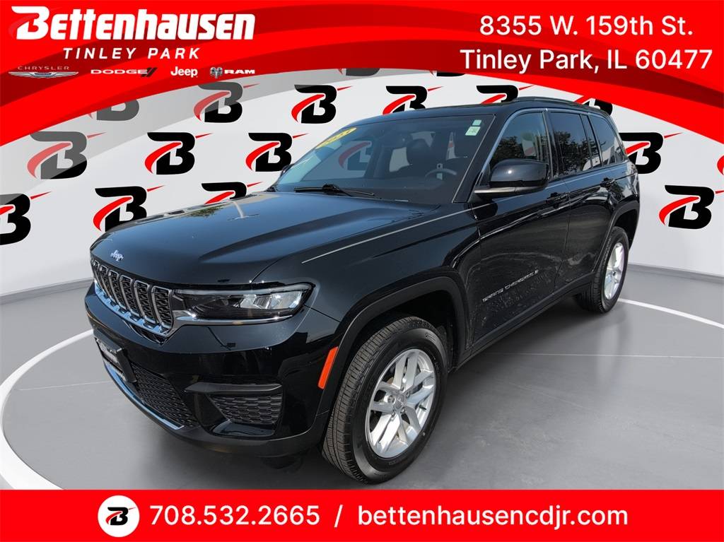 2023 Jeep Grand Cherokee Laredo — SUV — 31,938 mi — Tinley Park, IL
