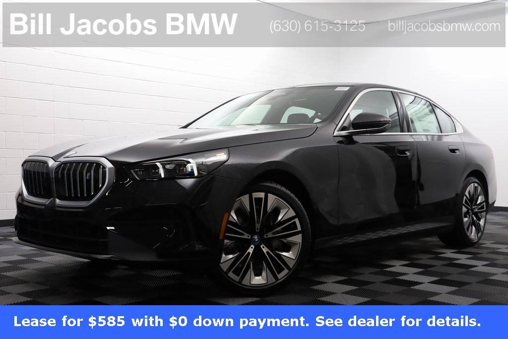 2024 BMW i5 eDrive40 — Sedan — 27 mi — Naperville, IL