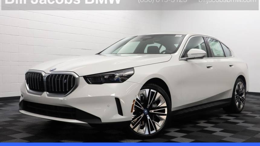 2025 BMW i5 xDrive40 — Sedan — 3,447 mi — Naperville, IL