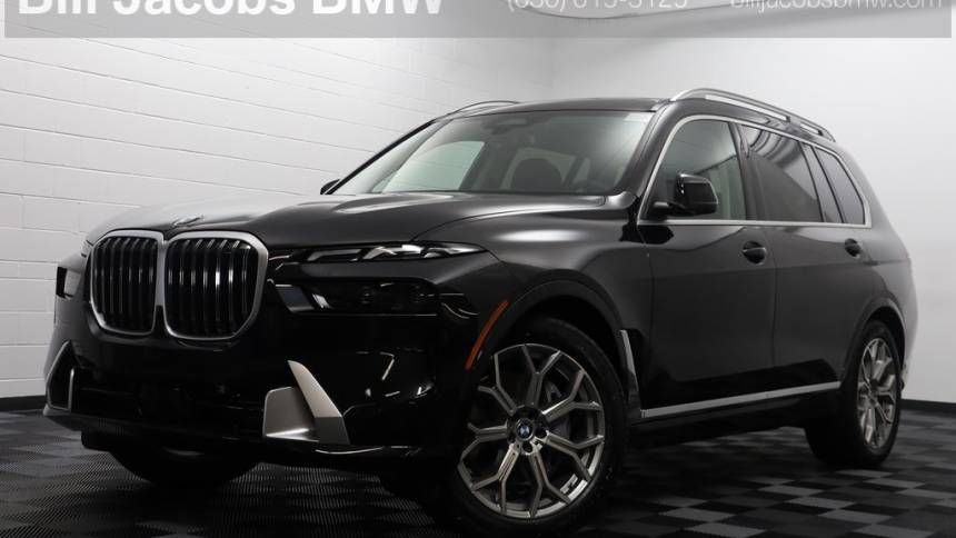 2025 BMW X7 40i — SUV — 9,360 mi — Naperville, IL