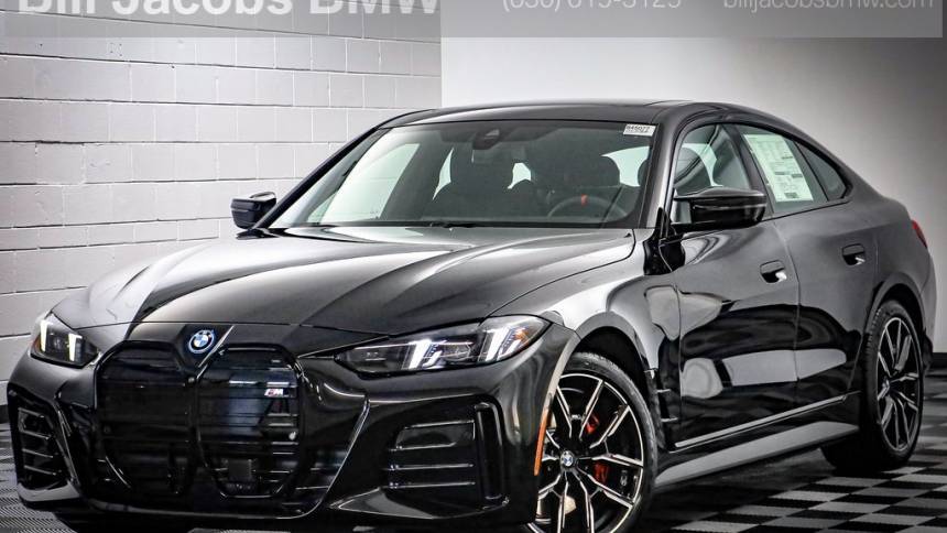 2025 BMW i4 M50 — Sedan — 2,238 mi — Naperville, IL