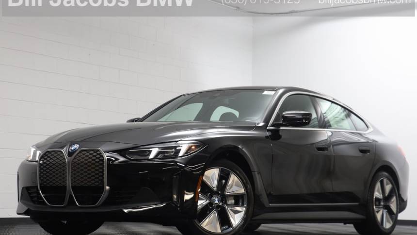 2025 BMW i4 xDrive40 — Sedan — 1,898 mi — Naperville, IL