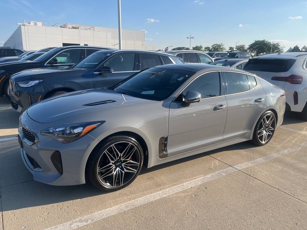 2022 Kia Stinger GT2 — Hatchback — 38,853 mi — Naperville, IL