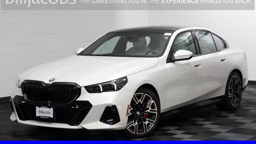 2024 BMW 5 Series 530i — Sedan — 10,006 mi — Naperville, IL