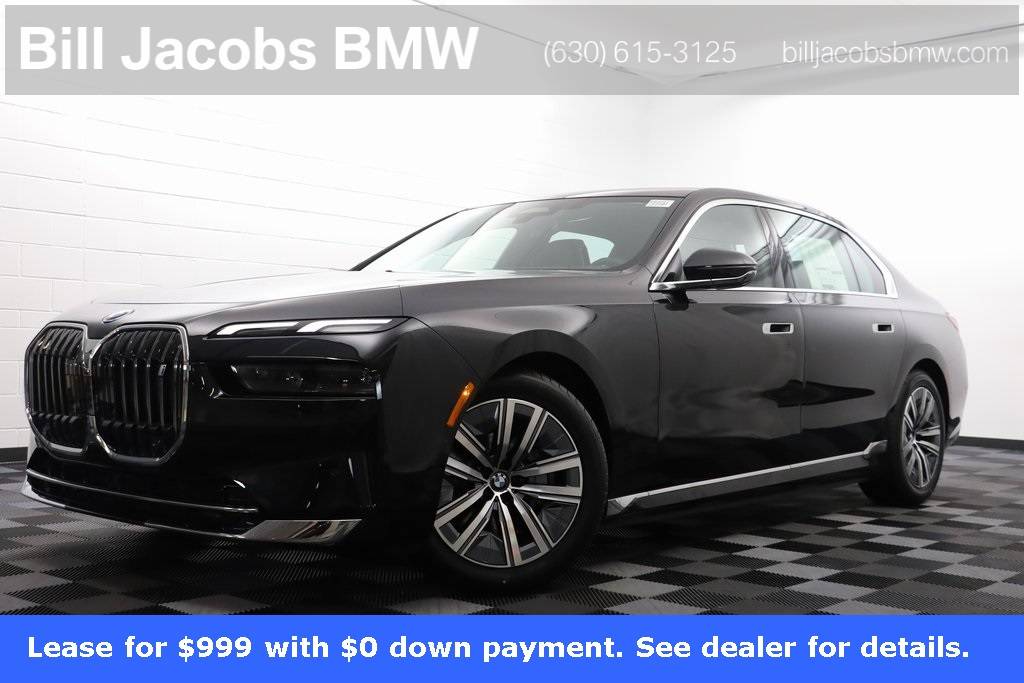 2024 BMW i7 eDrive50 — Sedan — 40 mi — Naperville, IL