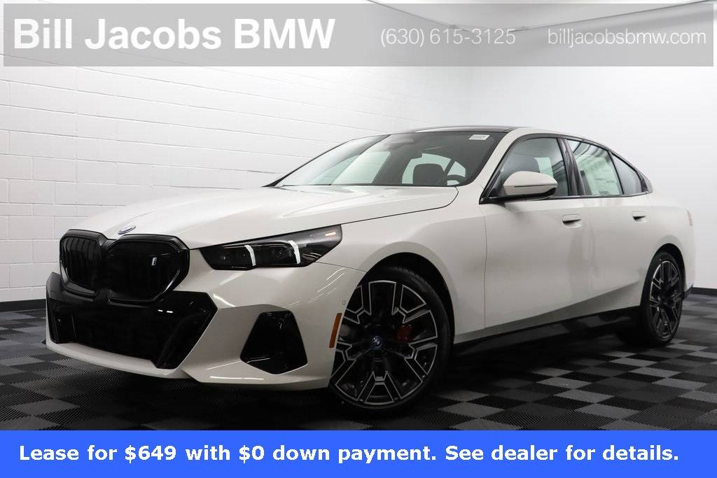 2024 BMW i5 eDrive40 — Sedan — 27 mi — Naperville, IL