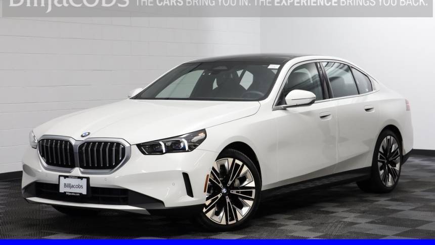2024 BMW 5 Series 530i — Sedan — 9,048 mi — Naperville, IL