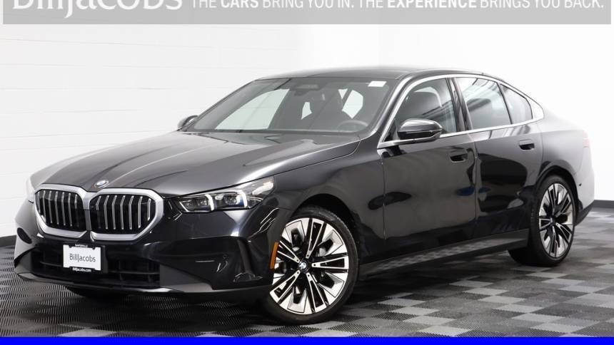2024 BMW 5 Series 530i — Sedan — 10,835 mi — Naperville, IL