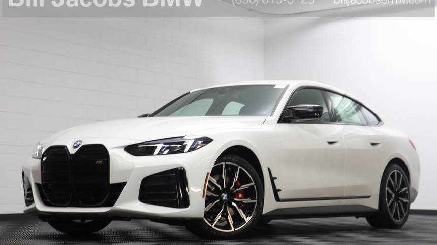 2025 BMW i4 M50 — Sedan — 3,059 mi — Naperville, IL