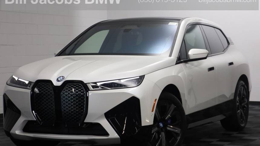 2025 BMW iX xDrive50 — SUV — 5,472 mi — Naperville, IL