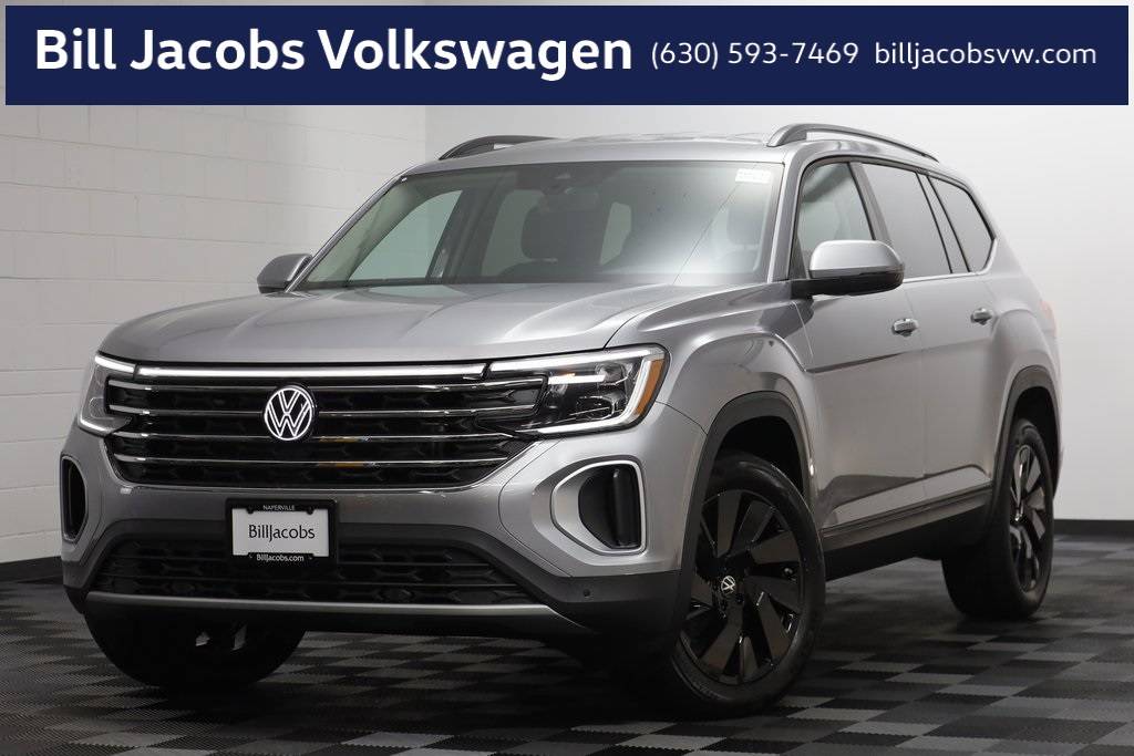 2025 Volkswagen Atlas SE with Technology — SUV — 8,925 mi — Naperville, IL