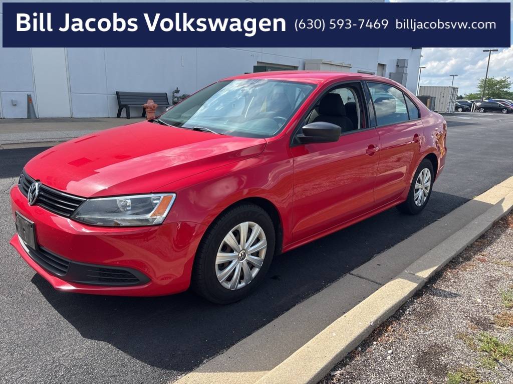 2013 Volkswagen Jetta Base — Sedan — 129,084 mi — Naperville, IL