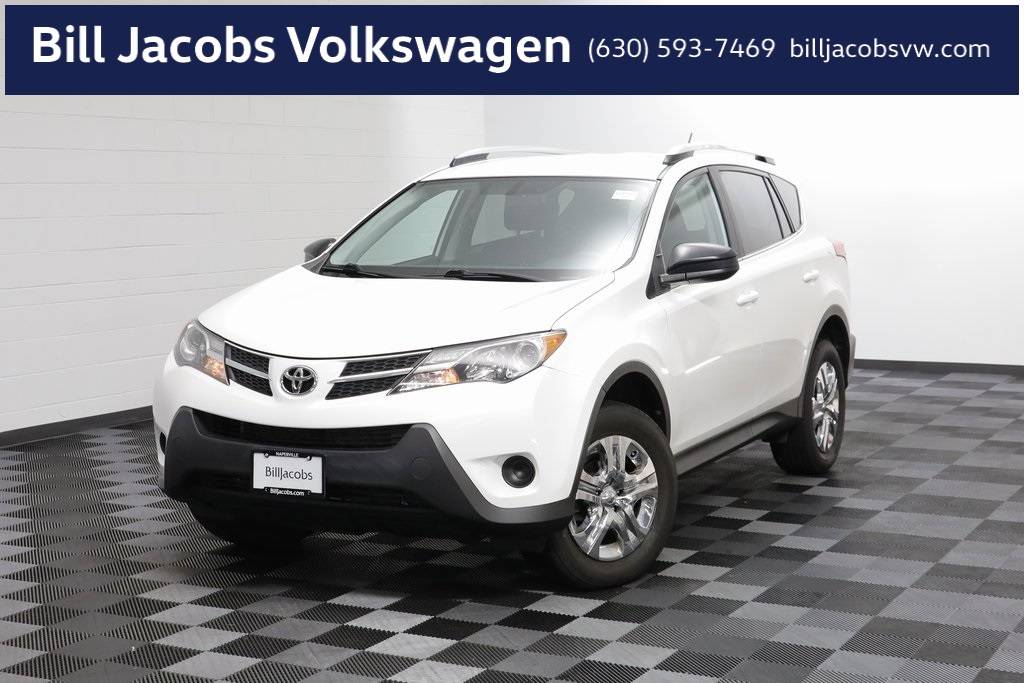 2015 Toyota RAV4 LE — SUV — 122,631 mi — Naperville, IL