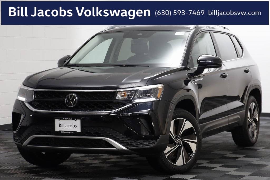 2024 Volkswagen Taos SE — SUV — 4,725 mi — Naperville, IL