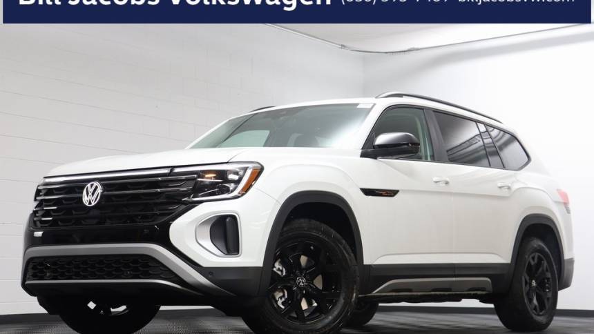 2025 Volkswagen Atlas Peak Edition — SUV — 5,782 mi — Naperville, IL