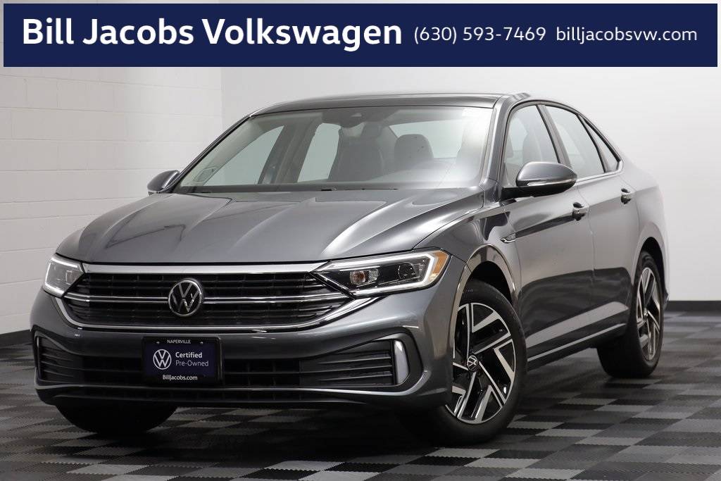 2022 Volkswagen Jetta SEL — Sedan — 15,215 mi — Naperville, IL