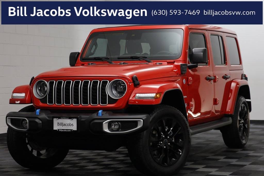 2024 Jeep Wrangler Sahara — SUV — 18,248 mi — Naperville, IL