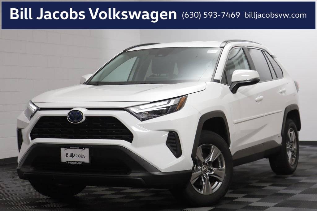 2024 Toyota RAV4 Hybrid LE — SUV — 28,075 mi — Naperville, IL