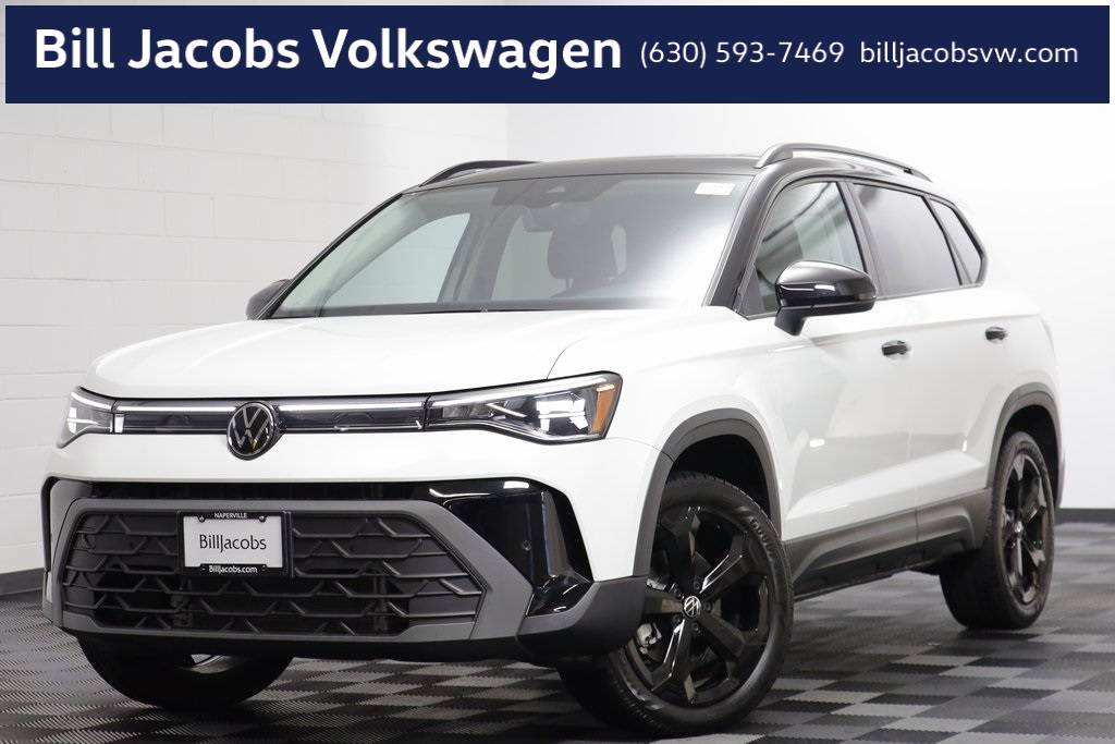 2025 Volkswagen Taos SE Black — SUV — 6,127 mi — Naperville, IL