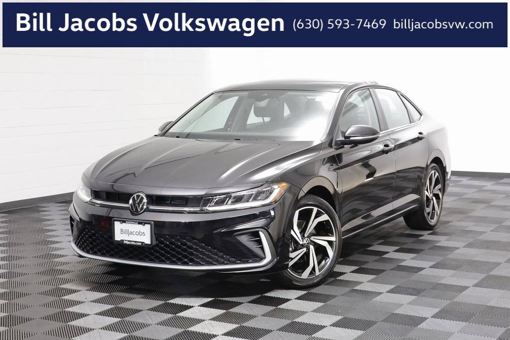 2025 Volkswagen Jetta SEL — Sedan — 3,137 mi — Naperville, IL