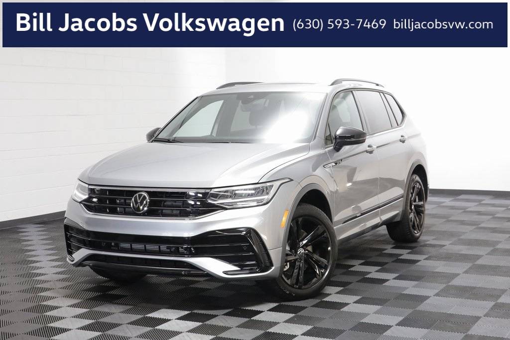 2024 Volkswagen Tiguan SE R-Line Black — SUV — 604 mi — Naperville, IL